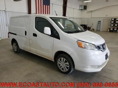 Used 2019 Nissan NV200 SV image 3