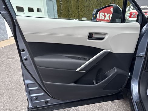 Certified 2026 Toyota Corolla Cross LE w/ Moonroof Package image 16