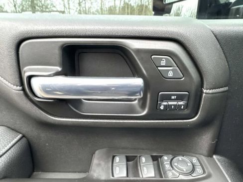 Used 2021 GMC Sierra 2500 Denali w/ Denali Black Diamond Edition image 23