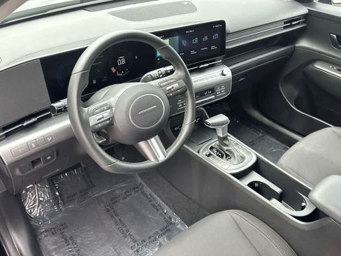 Used 2026 Hyundai Kona SEL Sport FWD image 13