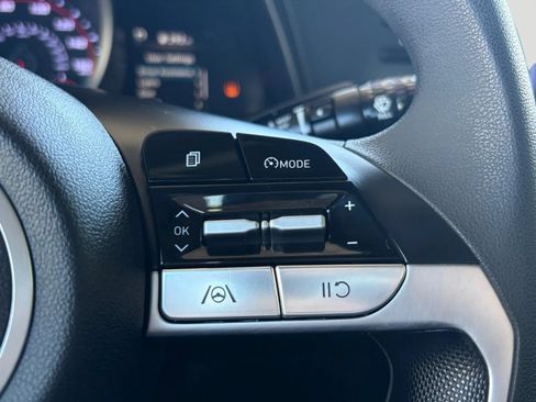Used 2021 Hyundai Elantra SEL FWD image 29