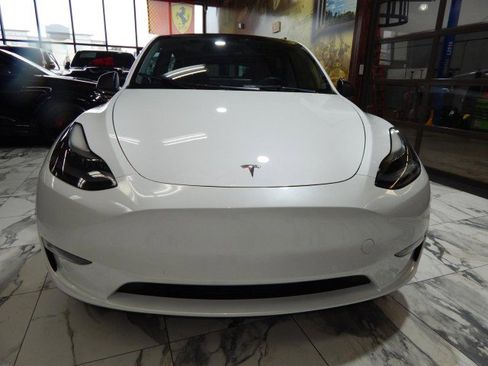 Used 2021 Tesla Model Y Performance image 2