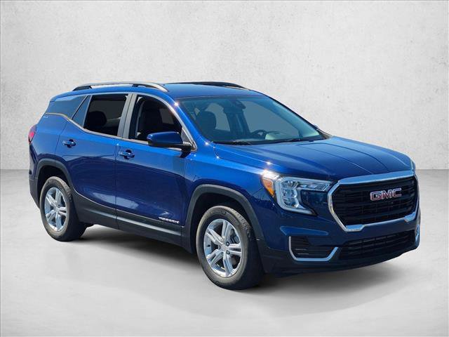 Used 2022 GMC Terrain SLE w/ Driver Convenience Package FWD image 3
