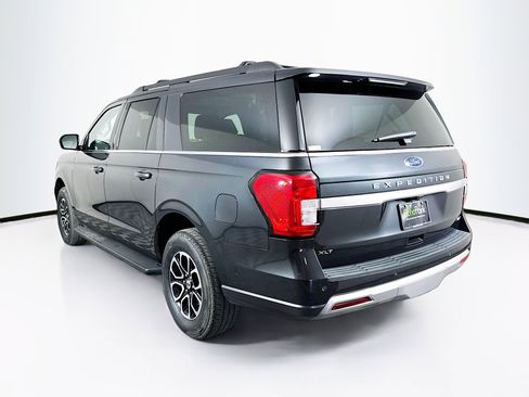 Used 2024 Ford Expedition Max XLT image 5