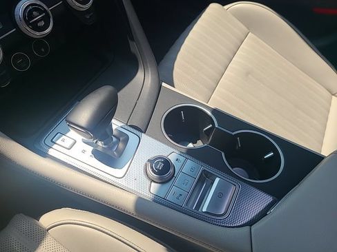 Used 2022 Genesis G70 2.0T w/ Prestige Package AWD/4WD image 23