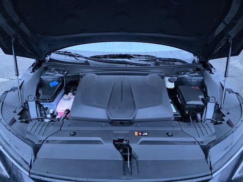 Certified 2025 Kia EV6 Light w/ Light LR Technology Package image 13