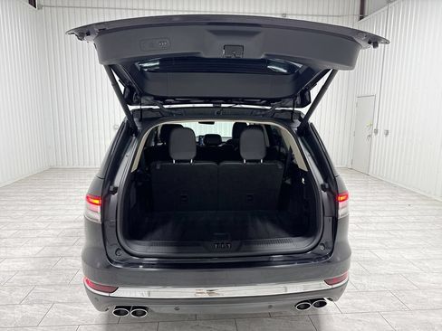 Used 2023 Lincoln Aviator AWD image 27