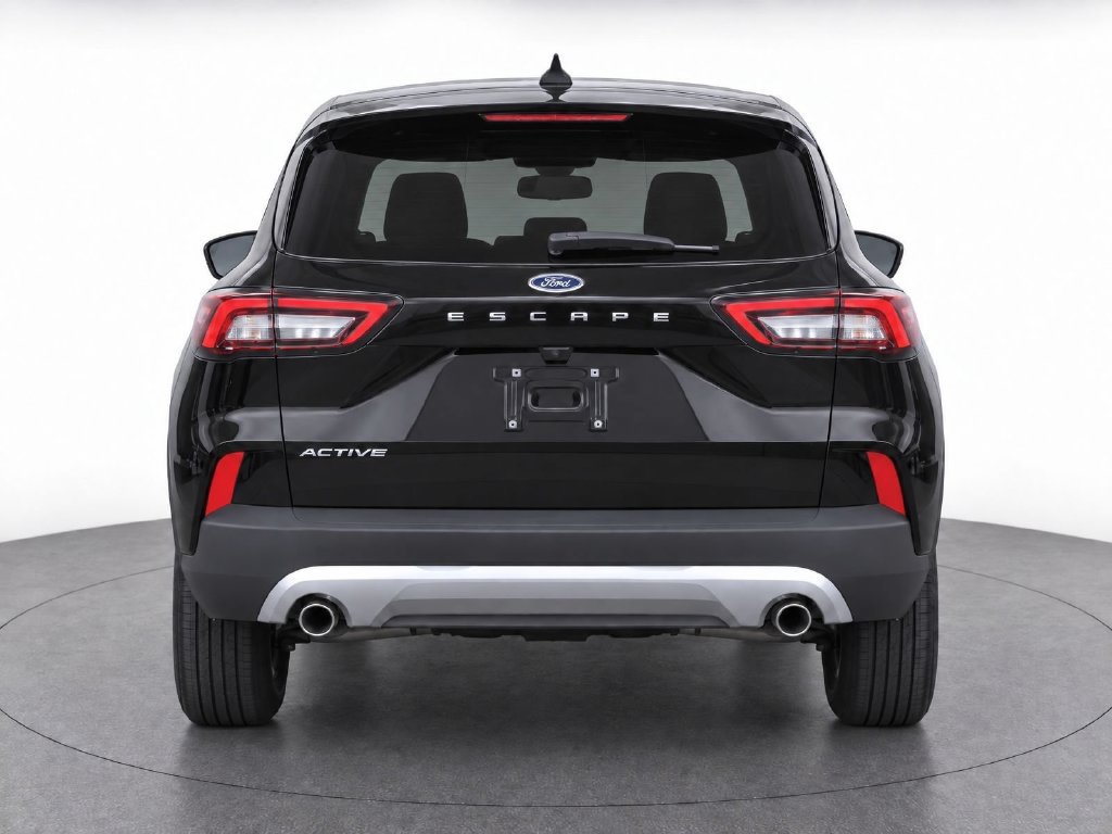 Used 2025 Ford Escape Active w/ Cold Weather Package FWD image 6