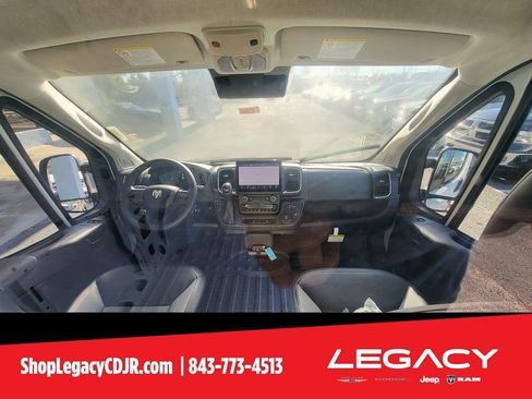 New 2025 RAM ProMaster 2500 w/ Quick Order Package 22G SLT image 14