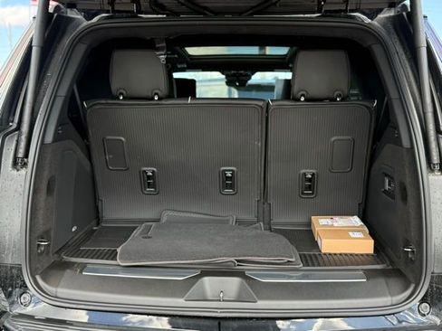 Used 2026 Cadillac Escalade Platinum Sport w/ LPO, Floor Liner Package image 29