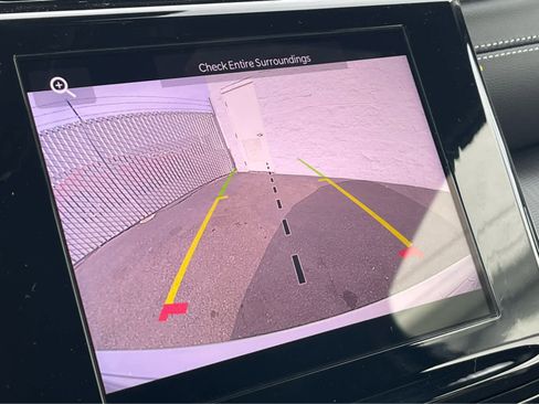 New 2025 Jeep Grand Cherokee Altitude image 19