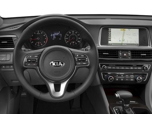 Used 2016 Kia Optima LX FWD image 10