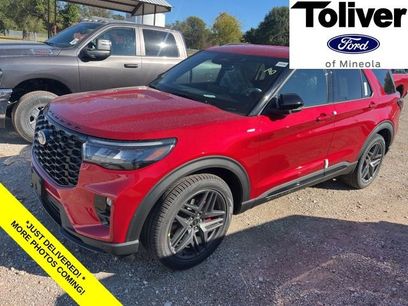 New 2026 Ford Explorer ST-Line w/ ST-Line Street Pack