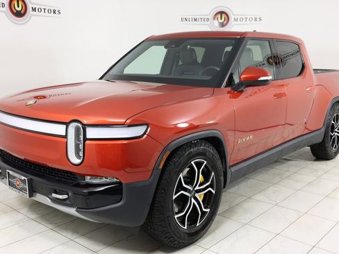 Used 2023 Rivian R1T Adventure image 5