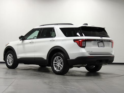 New 2026 Ford Explorer Active image 6
