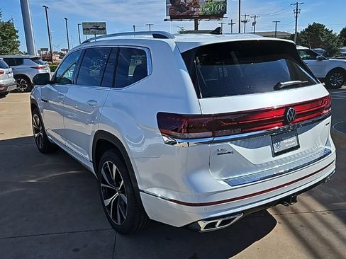 New 2026 Volkswagen Atlas SEL Premium R-Line image 7