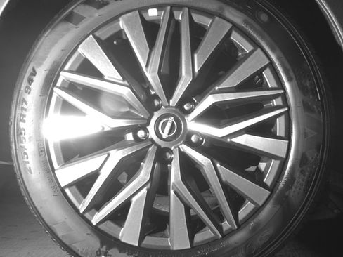 Used 2025 Nissan Altima 2.5 SV image 15