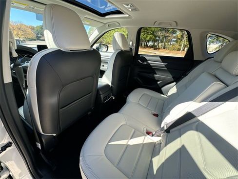 New 2025 MAZDA CX-5 AWD 2.5 S w/ Preferred Package image 24