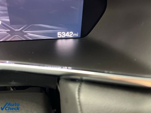 Used 2025 GMC Canyon Elevation w/ Convenience Package image 13