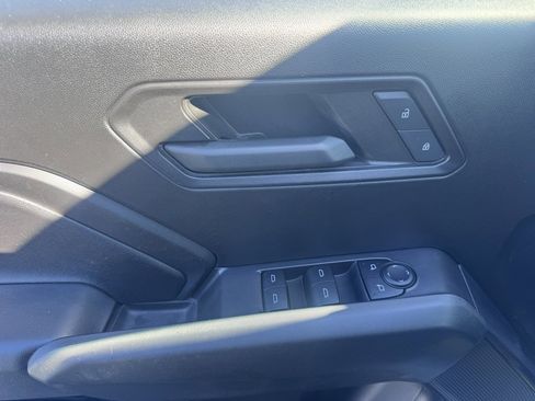 Used 2023 Chevrolet Colorado W/T image 19