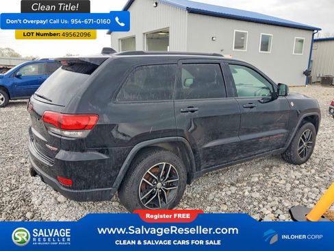 Used 2017 Jeep Grand Cherokee Trailhawk w/ Trailhawk Luxury Group image 4