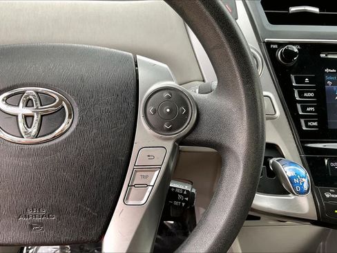 Used 2015 Toyota Prius V Three FWD image 24