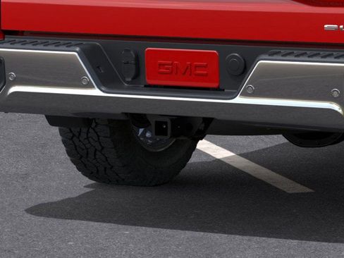 New 2026 GMC Sierra 1500 SLE image 14