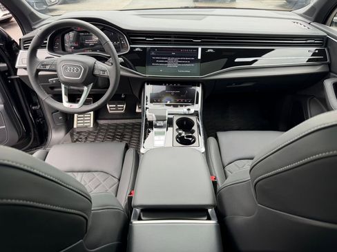 New 2026 Audi SQ7 Premium Plus AWD/4WD image 17