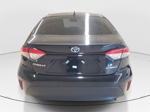 Certified 2023 Toyota Corolla LE image 7