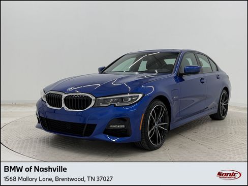 Used 2022 BMW 330e xDrive w/ M Sport Package AWD/4WD image 1