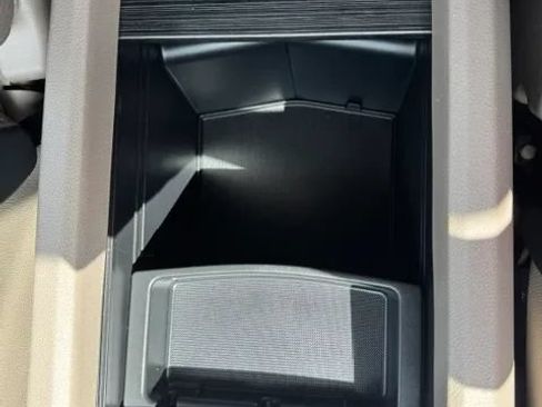 Used 2018 Honda Pilot EX-L image 12
