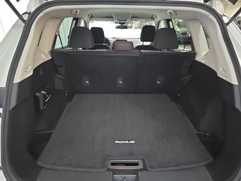 Used 2022 Nissan Rogue S AWD/4WD image 11