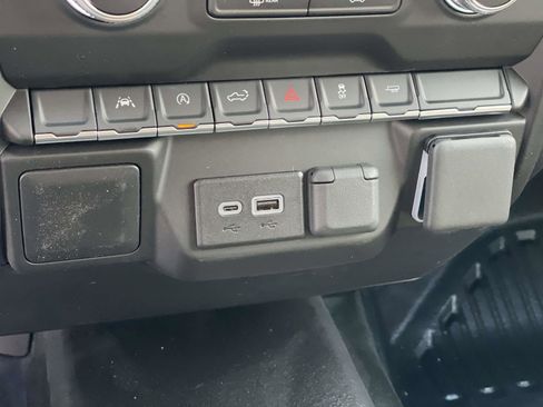 New 2026 GMC Sierra 1500 Pro image 16