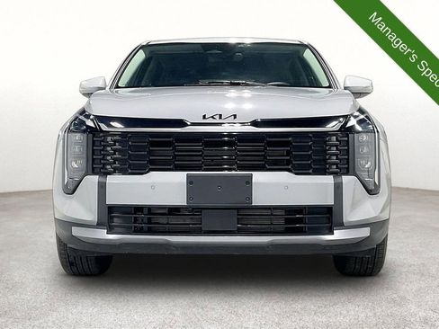 Used 2026 Kia Sportage EX FWD image 4
