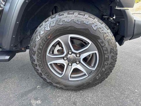 Used 2020 Jeep Wrangler Unlimited Sport image 32