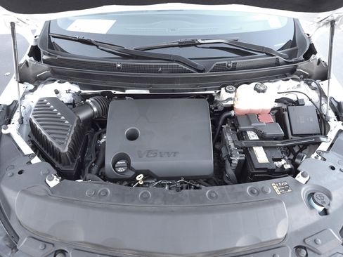 Used 2023 Buick Enclave Essence w/ Sport Touring Edition image 44