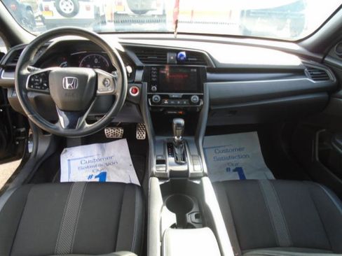 Used 2020 Honda Civic Sport image 12