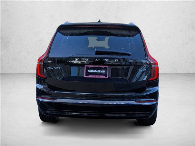 New 2026 Volvo XC90 T8 Plus w/ Protection Package Premier AWD/4WD image 8
