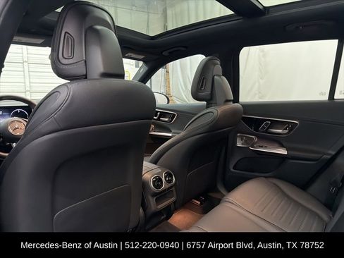 Used 2023 Mercedes-Benz GLC 300 4MATIC image 19