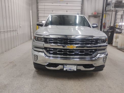 Used 2018 Chevrolet Silverado 1500 LTZ image 6