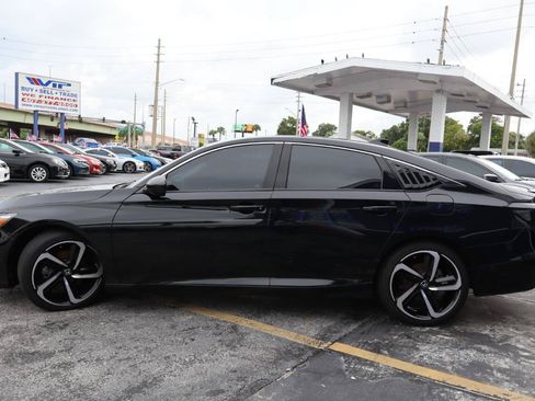 Used 2021 Honda Accord Sport Special Edition image 8