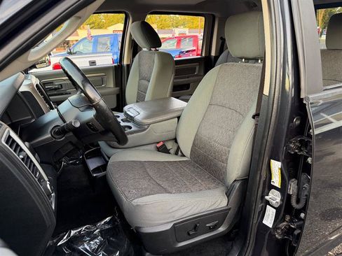 Used 2015 RAM 1500 Big Horn AWD/4WD image 15