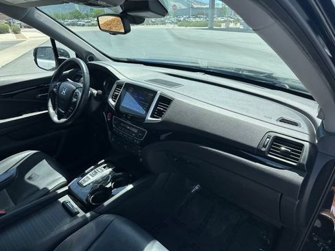 Used 2017 Honda Pilot Elite image 33