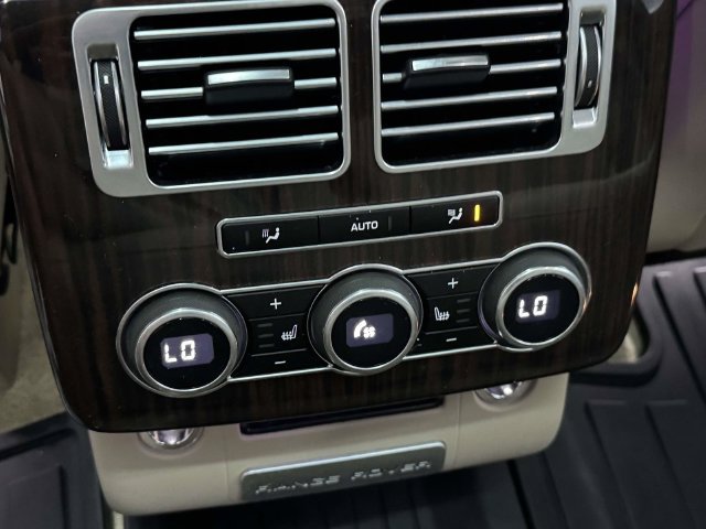 Used 2015 Land Rover Range Rover HSE AWD/4WD image 26