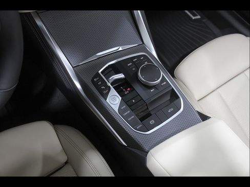 Used 2027 BMW 430i Convertible w/ M Sport Package RWD image 16