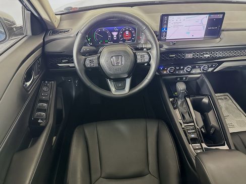 Used 2025 Honda Accord Touring image 28