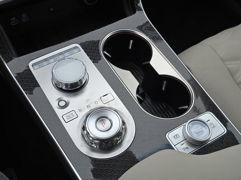 New 2026 Genesis GV80 3.5T e-SC image 18