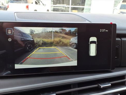 New 2026 Hyundai Santa Fe SE image 9