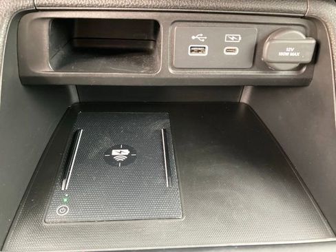 Used 2023 Honda Pilot Elite image 43