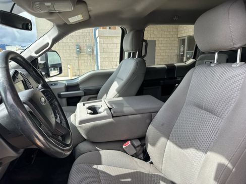 Used 2017 Ford F150 XLT w/ Equipment Group 301A Mid image 12